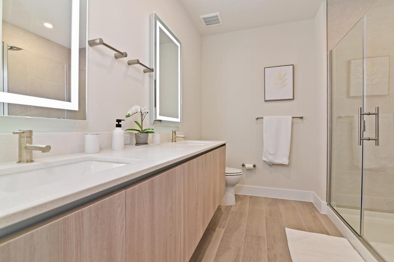 New Modern & Spacious Townhouse Near Disney - 4Br And 3Fb Orlando Luaran gambar